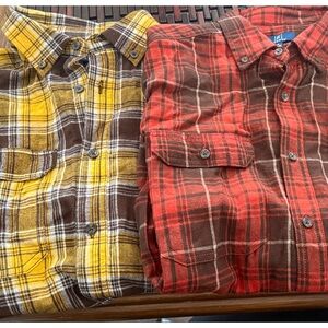 Mens (2) Plaid Button-Up Shirts